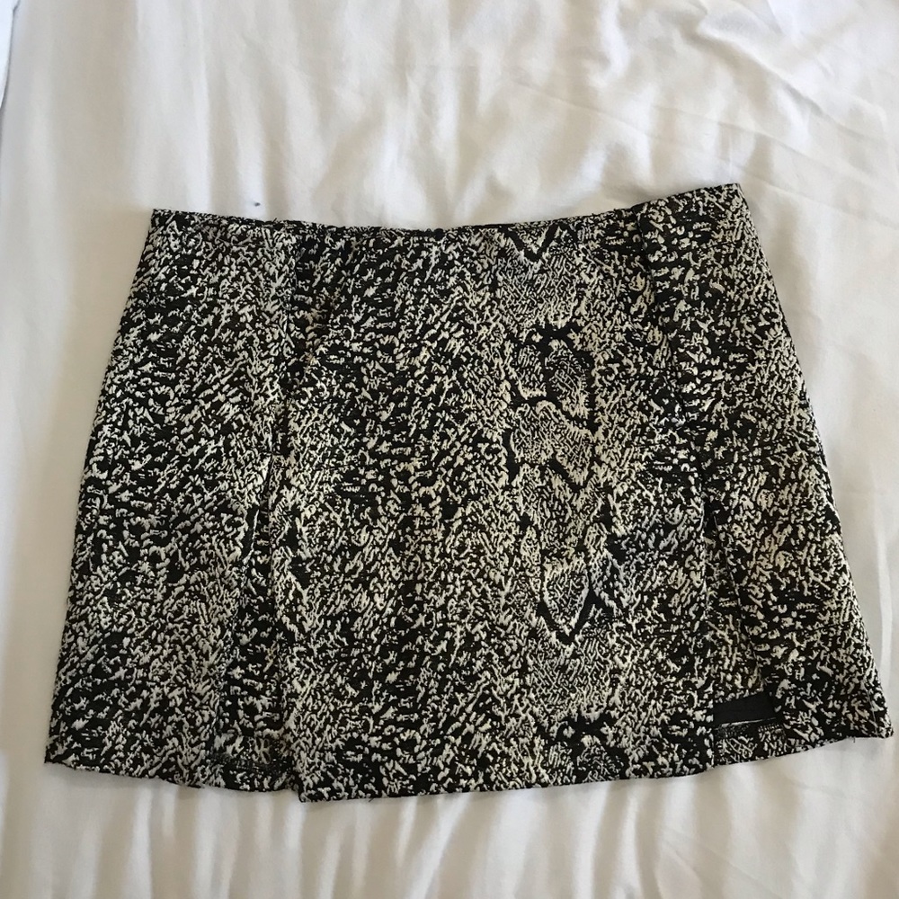 Mustard Seed black gold detail skirt
